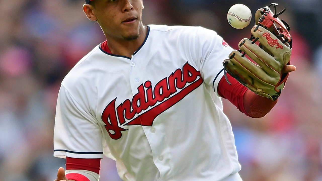 Indians send INF Gonzalez to Pirates in 5-player swap